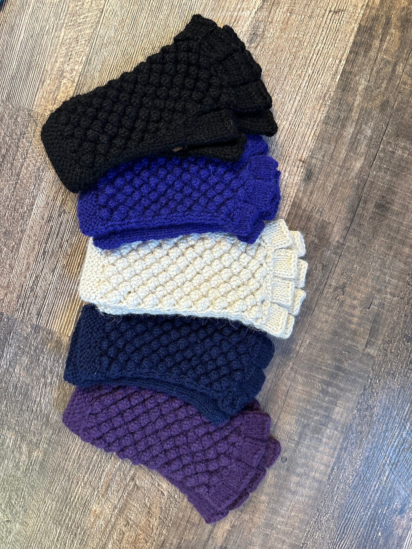 Fingerless Textured Knit Gloves- SO CUTE